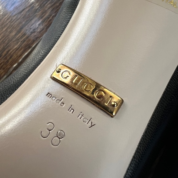 Gucci Black Zumi Leather Pumps Mid-heel. Size 8 (EU38) - Picture 15 of 16